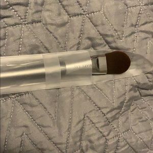 Mary Kay cream color brush